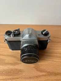 Pentax Asahi SP 1000 camera