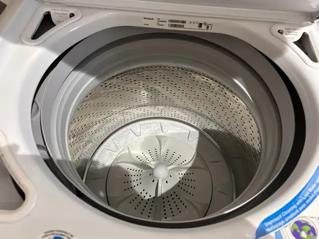 Electomenager in Washers & Dryers in Sherbrooke - Image 4