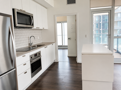 Sheppard Don Mills 2 Bed 2 Bath 1 Parking 1 Locker Condo for Rent at North York Layout: 2 Bed & 2 Ba...