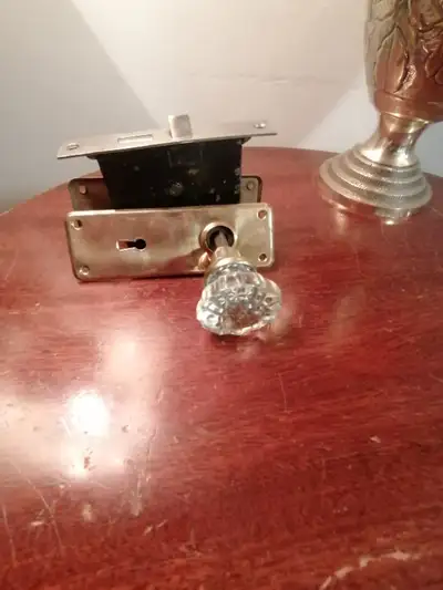 For your consideration is this wonderful doorknob set, that was rescued from a 1917 home renovation....