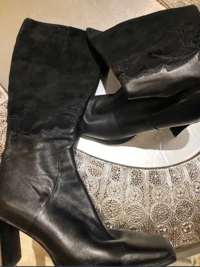 Women's boots , 38 size (EUR) genuine leather, suede, Italy  in Women's - Shoes in Barrie - Image 8