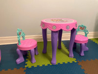 Princess Sofia plastic table and chairs 