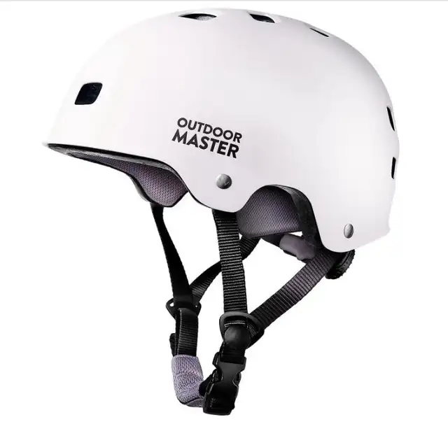 Three Bike Helmets for Adults ($30 to $50) in Clothing, Shoes & Accessories in Markham / York Region - Image 8