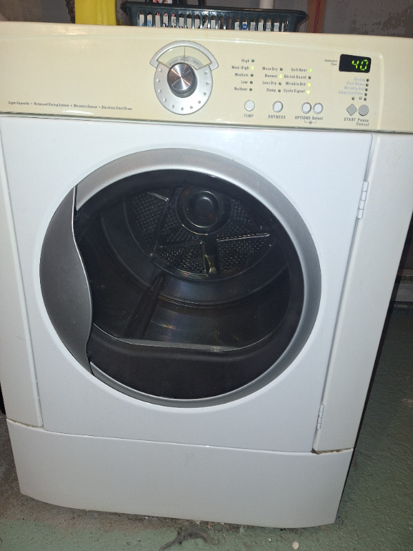 Front load dryer in Washers & Dryers in Fredericton - Image 4