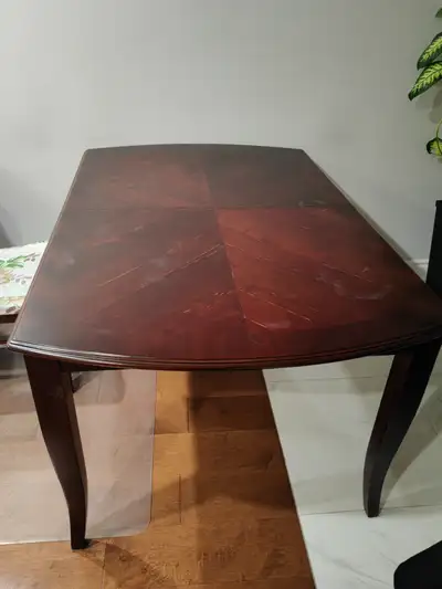 Dining table for 4-6 persons for sale, View more