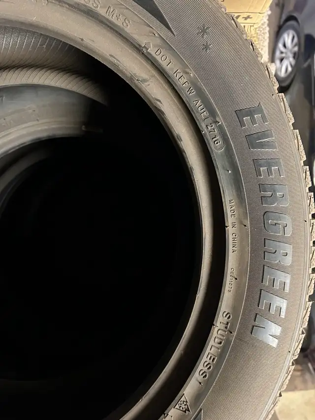 235/55r17 in Tires & Rims in City of Toronto - Image 4