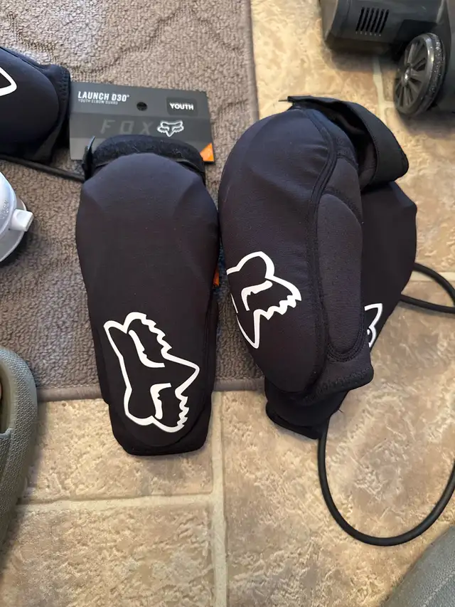 alter ego fox kids elbow guard
