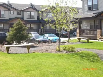Easily Located 3 Bedrooms Family Town Home in PANORAMA Hills NW in Long Term Rentals in Calgary - Image 11