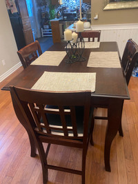 Pub style table with 8 chairs and a leaf 