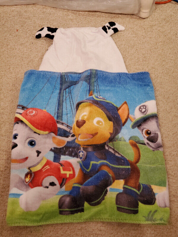 Toddler Paw Patrol Towel in Bathing & Changing in Winnipeg - Image 3
