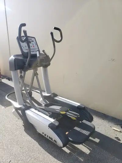 TRUE Spectrum Adjuatable Stride Elliptical, View more