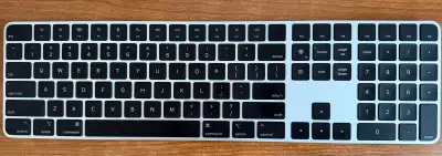 Apple Magic Keyboard, View more