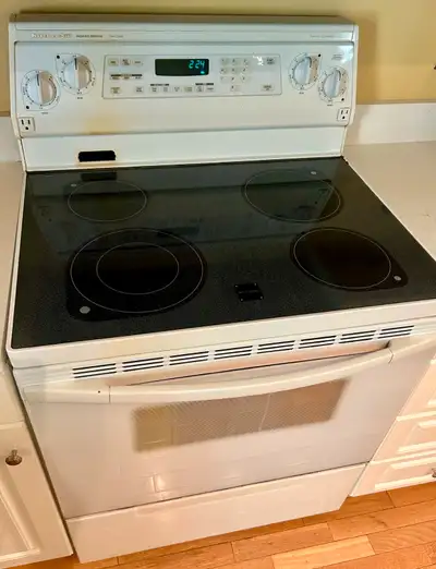 Electric Range $40 OBO, View more