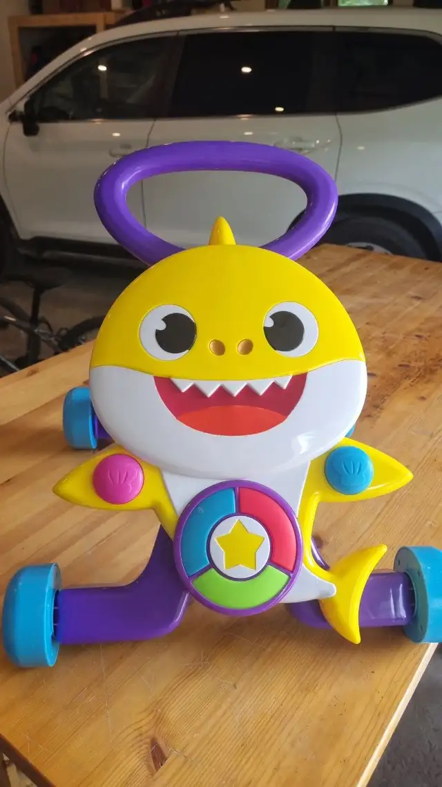 Shark Baby Walker in Toys in Ottawa - Image 4