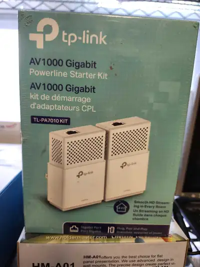 TP-Link AV1000 Gigabit Powerline Starter Kit, View more