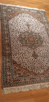 Hand Made Turkish Carpet - Wool & Cotton