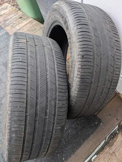 4 Michelin all season tires. Good tread remaining. Able to meet in Halifax Dartmouth Bedford or Sack...
