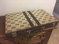 60s 70s Vintage Retro Large 24” BACKGAMMON GAME Soft Style CASE