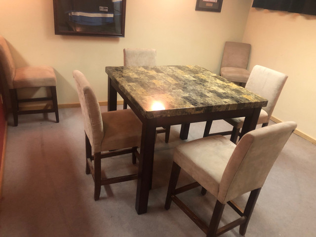 Bar Height Table and 6 chairs in Dining Tables & Sets in Winnipeg - Image 3