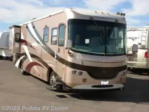 2004 coachmen Cross Country Motorhome in RVs & Motorhomes in Lloydminster - Image 3