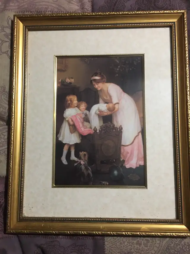 Mother and children celebrating babies birth in Arts & Collectibles in Ottawa - Image 4