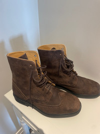 Men’s Blundstone Boots, size 8.5