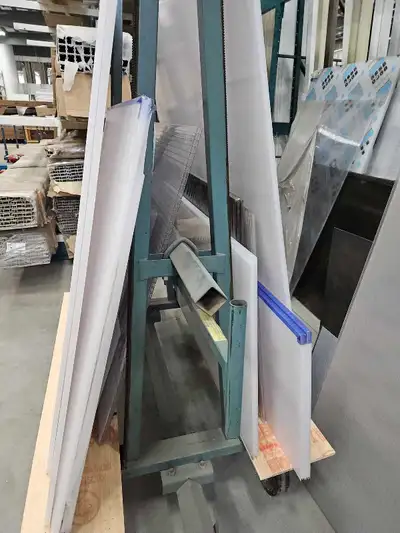 Polycarbonate sheets 16 mm , 5/8 inch thick Three layer construction Multi wall plastic sheets Simil...