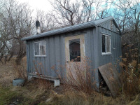 Large insulated tin shed