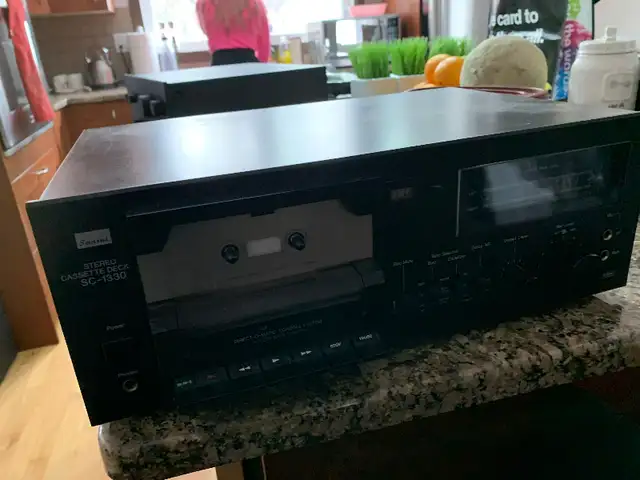 1980 Sansui SC-1330 Vintage Cassette Player in Stereo Systems & Home Theatre in Edmonton - Image 3