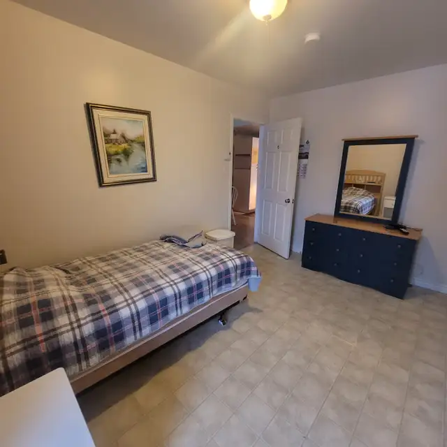 Chambres in Room Rentals & Roommates in Rimouski / Bas-St-Laurent - Image 8