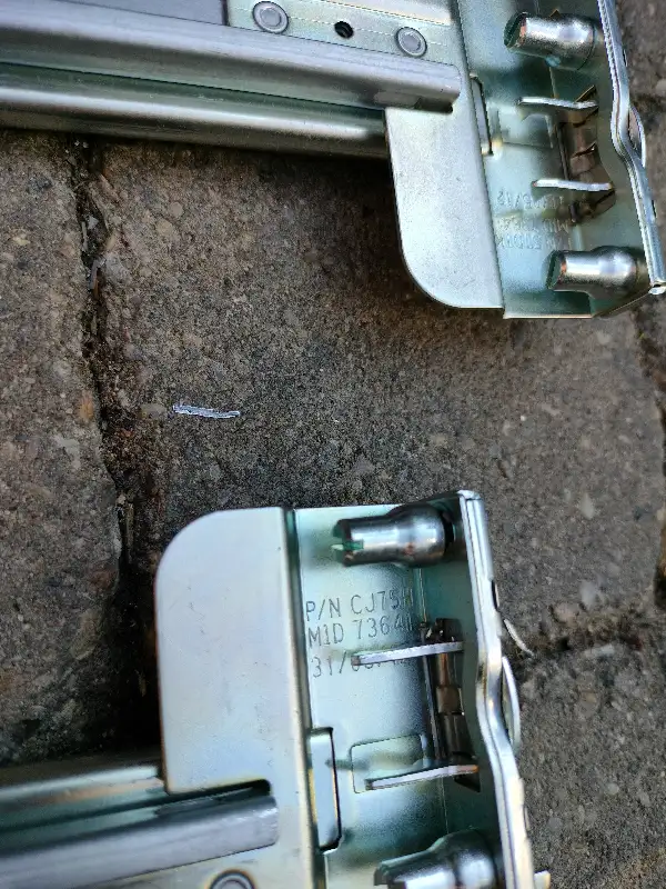 Dell PowerEdge R510 | RACK RAILS | FANS | MOTHERBOARD | PSU in Servers in City of Toronto - Image 8