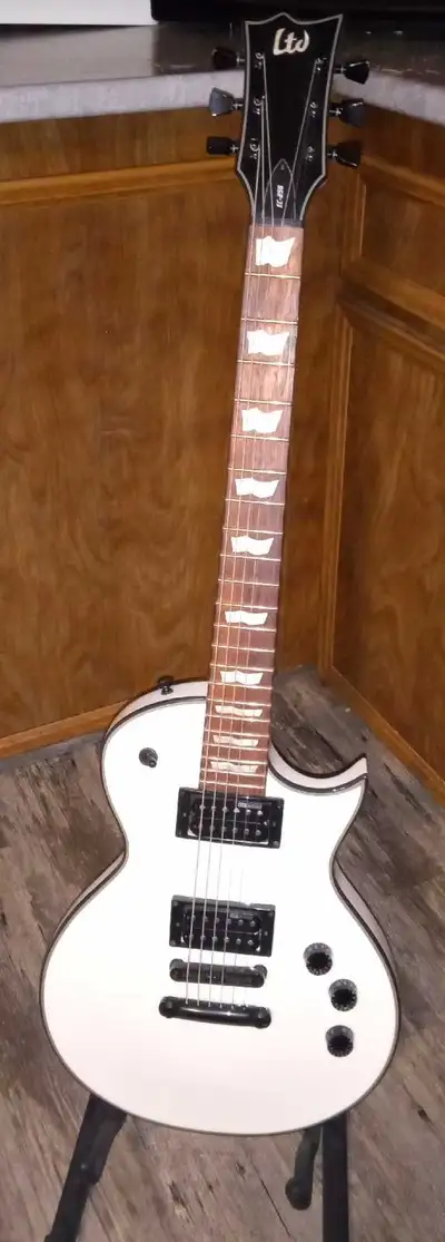 ESP LTD EC-256 beautiful electric guitar (so hard to sell lol), View more