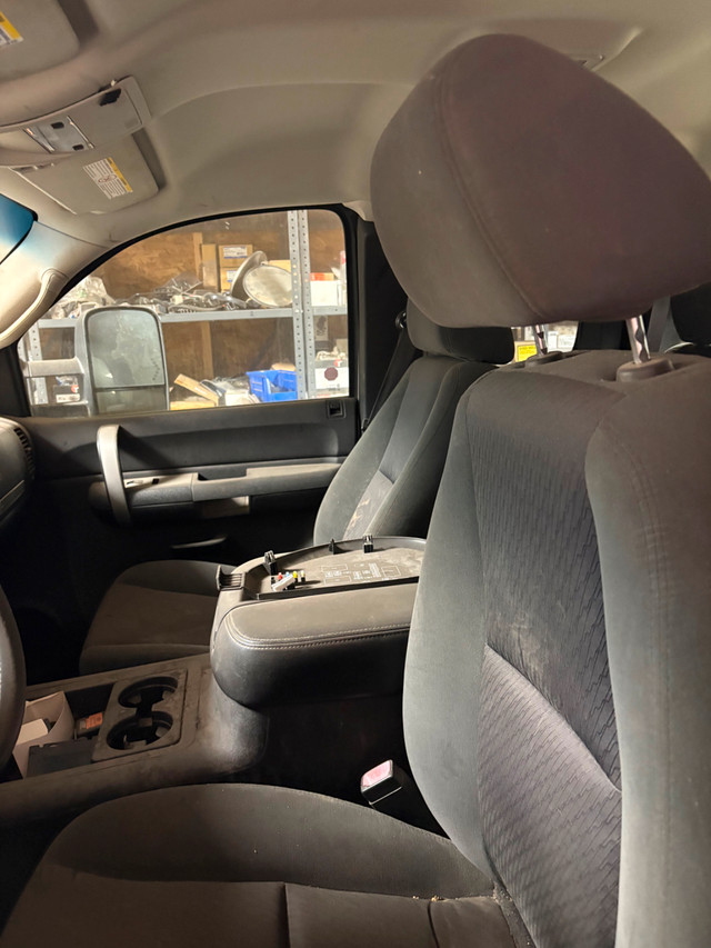 2007 GMC Sierra 2500 HD in Cars & Trucks in Calgary - Image 4