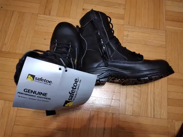 New working boots  in Men's Shoes in Markham / York Region - Image 4