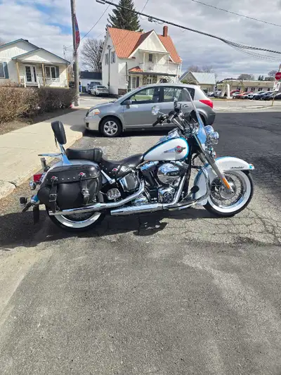 2017 héritage softail moteur 103,6 vitesses, cruise control, entretien minutieux,1proprio,clutch et...