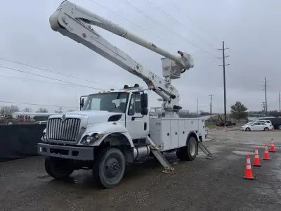 2016 International Altec AA55-MH 64,645 miles 60ft Working Height Model 7300 Diesel Automatic Maxxfo...