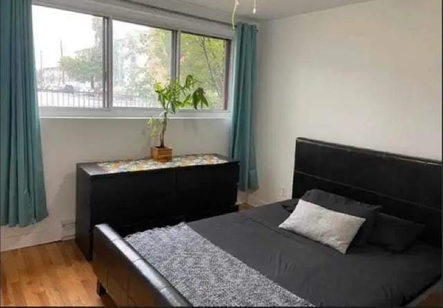 Furn. Room for TWO ppl. 20 May - 1 Jul. ALL INCL. M Honoré-Bgran dans Locations temporaires  à Ville de Montréal