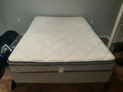 Basset Huron queen size mattress, View more