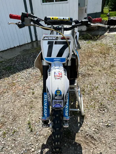 Selling a 2015 Cobra 65 CX, a high-performance dirt bike designed for young racers, featuring a powe...