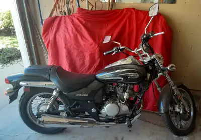 Fresh safety, brand new tires. Easy project bike, ideal for new riders— This Kawasaki Eliminator has...