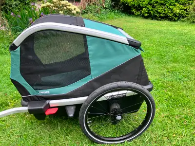 Thule Bexey Hazy Pet Trailer, View more