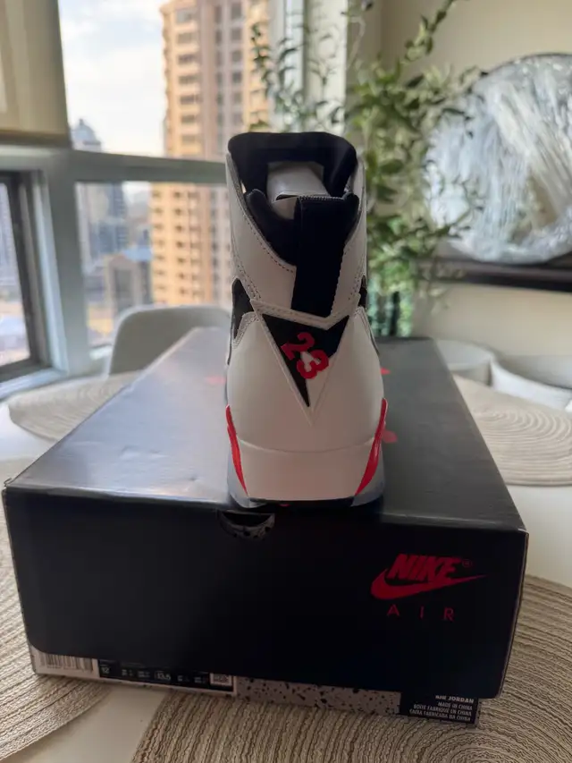 JORDAN 7 RETRO in Men's Shoes in Mississauga / Peel Region - Image 7