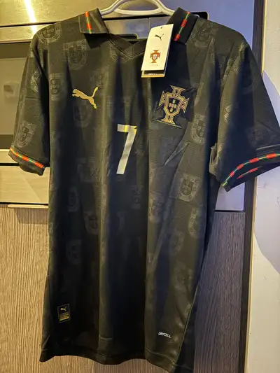 Ronaldo 2026 World Cup jerseys - Black- New w/tags, View more