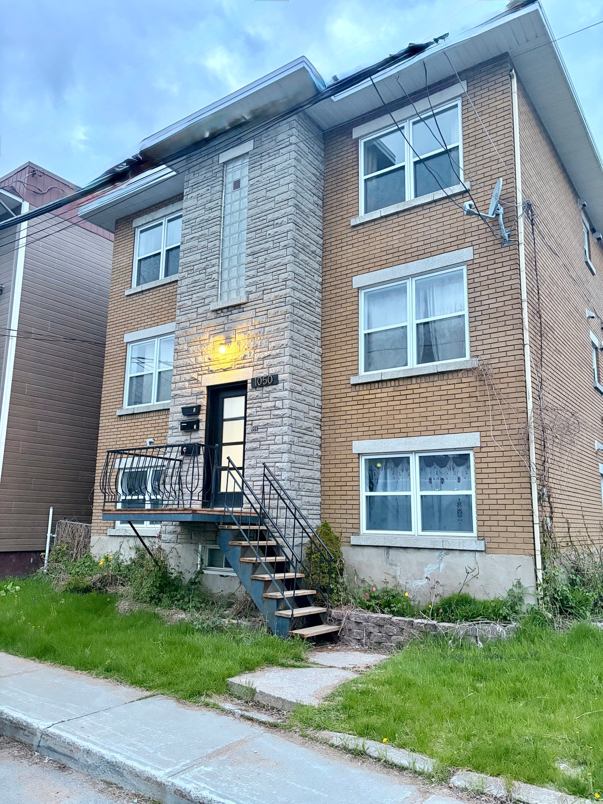 1050 Rue Honoré Mercier — photo 1