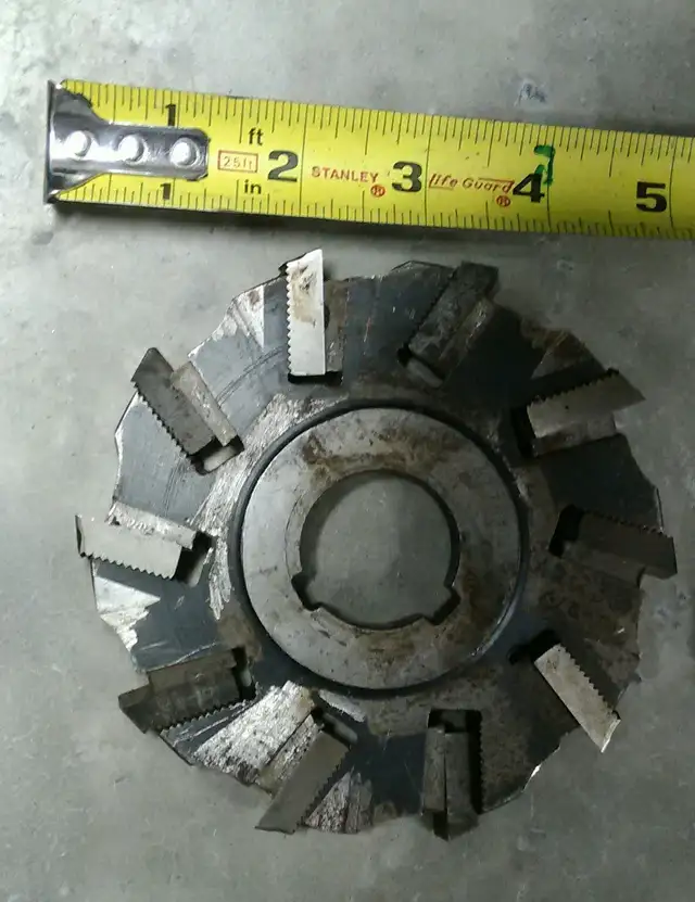 HORIZONTAL MILLING CUTTERS in Other in Belleville - Image 3