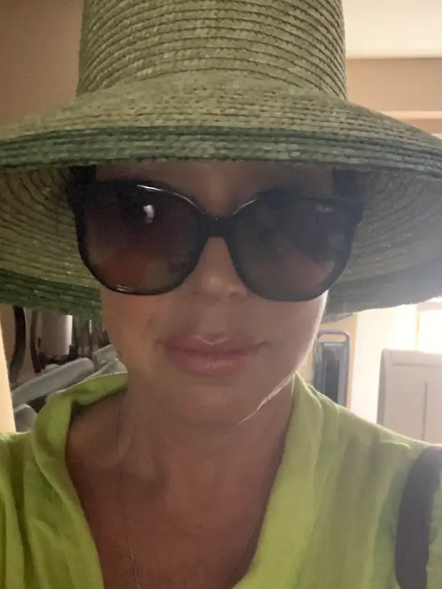 looking for a mature companion.