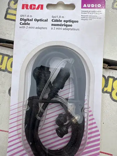 This RCA digital optical cable, still in its original packaging, is perfect for connecting your audi...