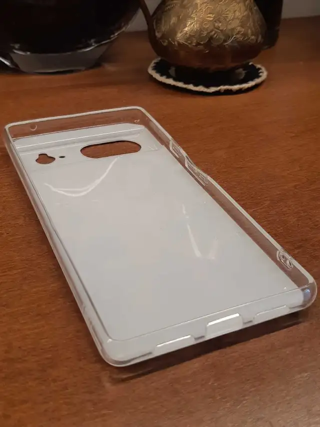 Google Pixel 6 Floral Pattern Phone Case in Cell Phone Accessories in Calgary - Image 5