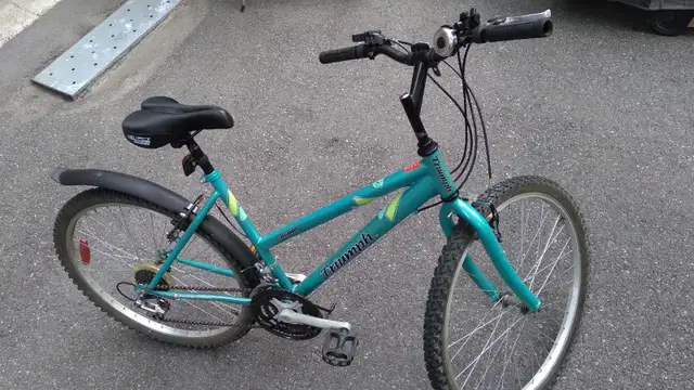 Bikes for youths and adults / vélos pour jeunes et adultes in Mountain in City of Montréal - Image 2
