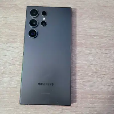 Samsung  S24 Ultra(great shape 256gb 12ram, View more